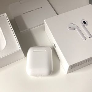 AirPods Gen 2